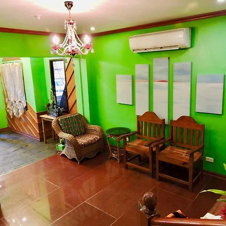 Tinhat Halal حلال Certified Boutique Hotel And Restaurant Davao Екстер'єр фото