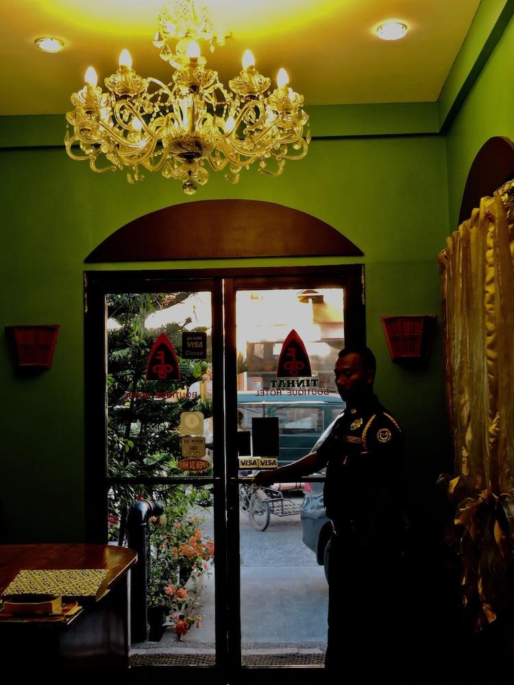 Tinhat Halal حلال Certified Boutique Hotel And Restaurant Davao Екстер'єр фото