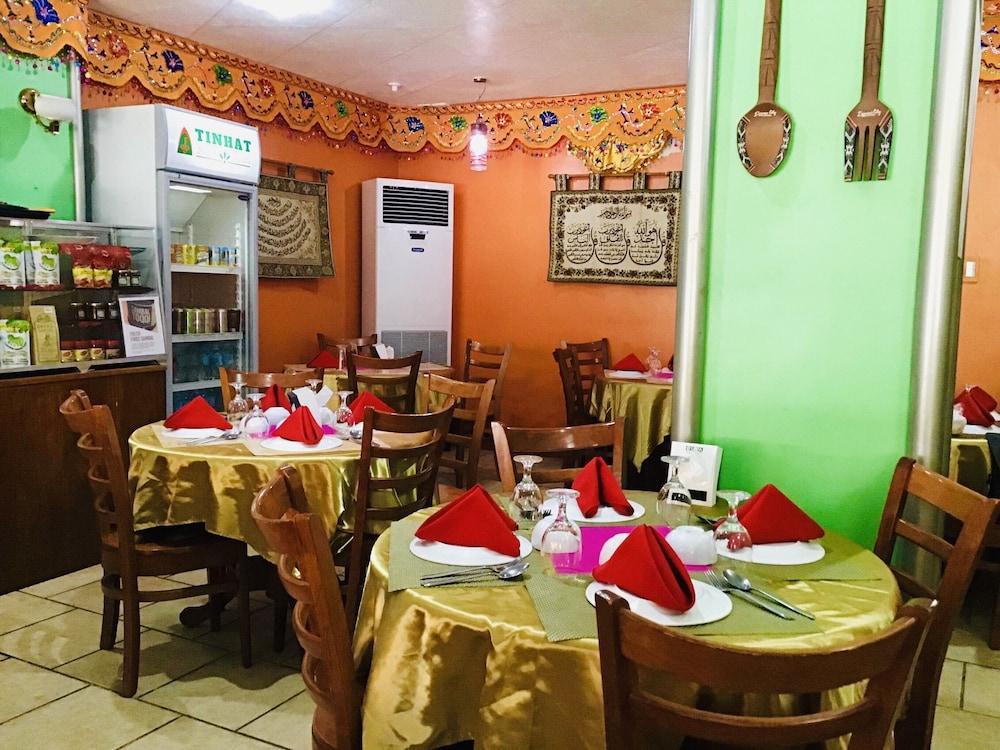 Tinhat Halal حلال Certified Boutique Hotel And Restaurant Davao Екстер'єр фото